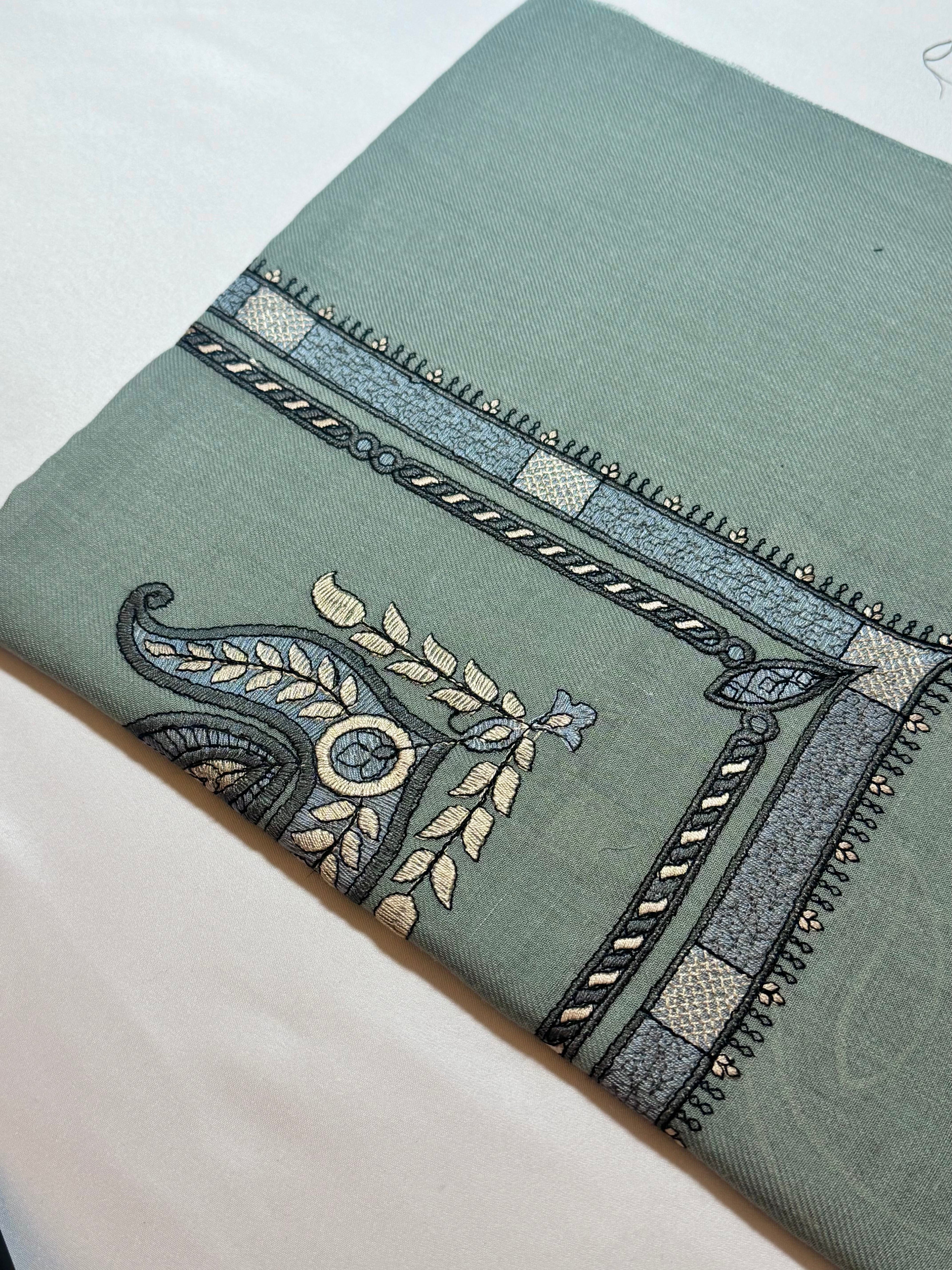Al-Malbiyah: Cyan